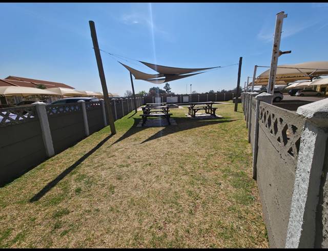 2 BEDROOM TOWNHOUSE FOR SALE IN KOOKRUS
